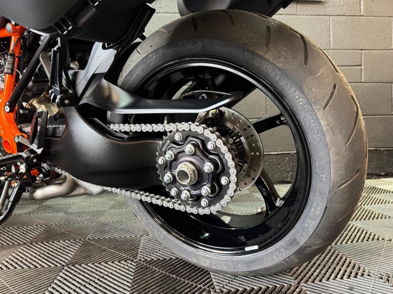 KTM 1290 SUPER DUKE GT