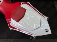 YAMAHA R1