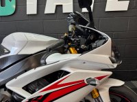 YAMAHA R1