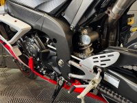 YAMAHA R1