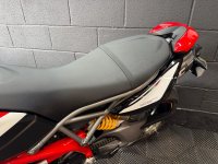 DUCATI Hypermotard