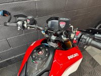 DUCATI Hypermotard