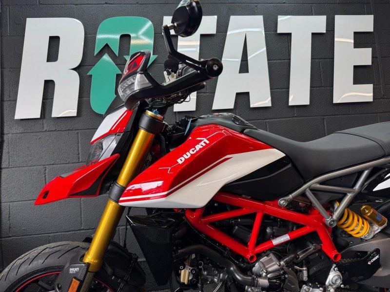 DUCATI Hypermotard