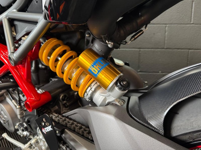 DUCATI Hypermotard