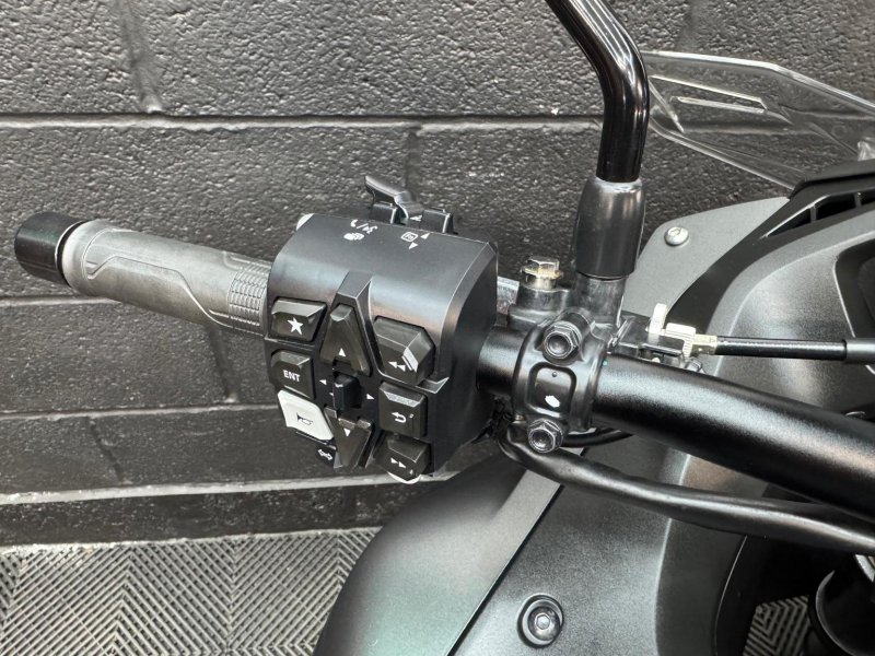 HONDA NT1100
