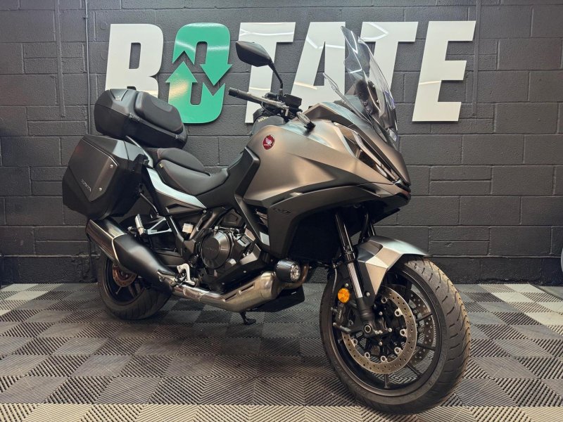 HONDA NT1100