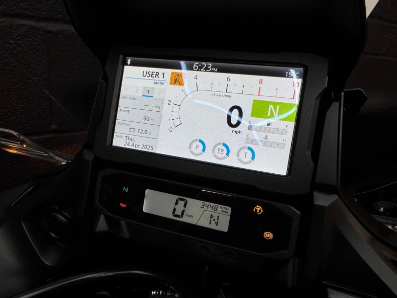 HONDA NT1100