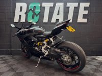 DUCATI PANIGALE V2