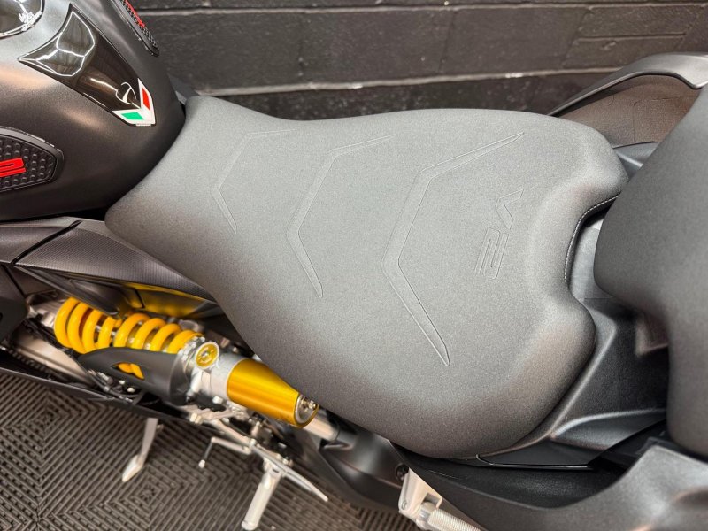 DUCATI PANIGALE V2