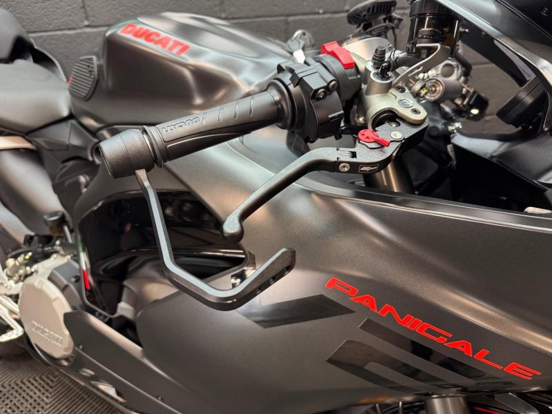 DUCATI PANIGALE V2