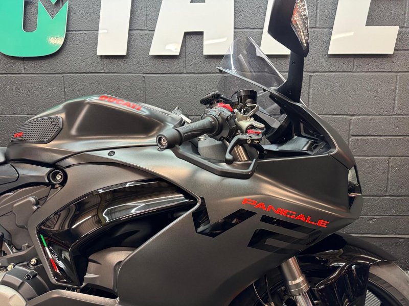 DUCATI PANIGALE V2