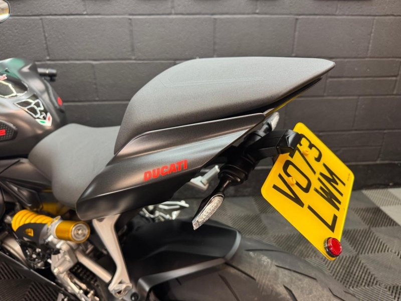 DUCATI PANIGALE V2