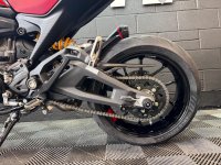 DUCATI Monster