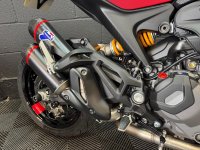 DUCATI Monster