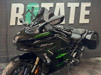 KAWASAKI Ninja H2