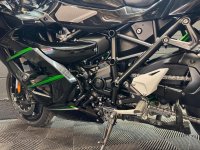 KAWASAKI Ninja H2