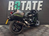 KAWASAKI Ninja H2