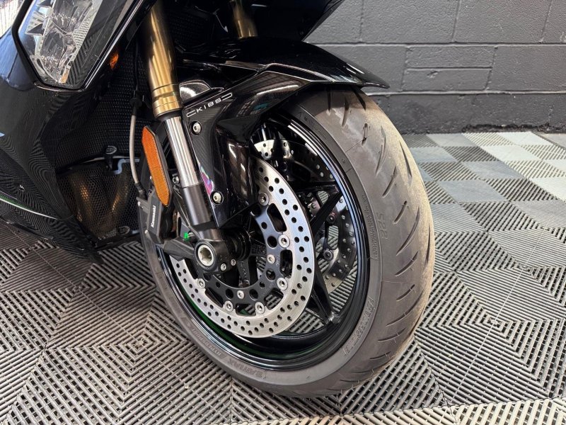 KAWASAKI Ninja H2