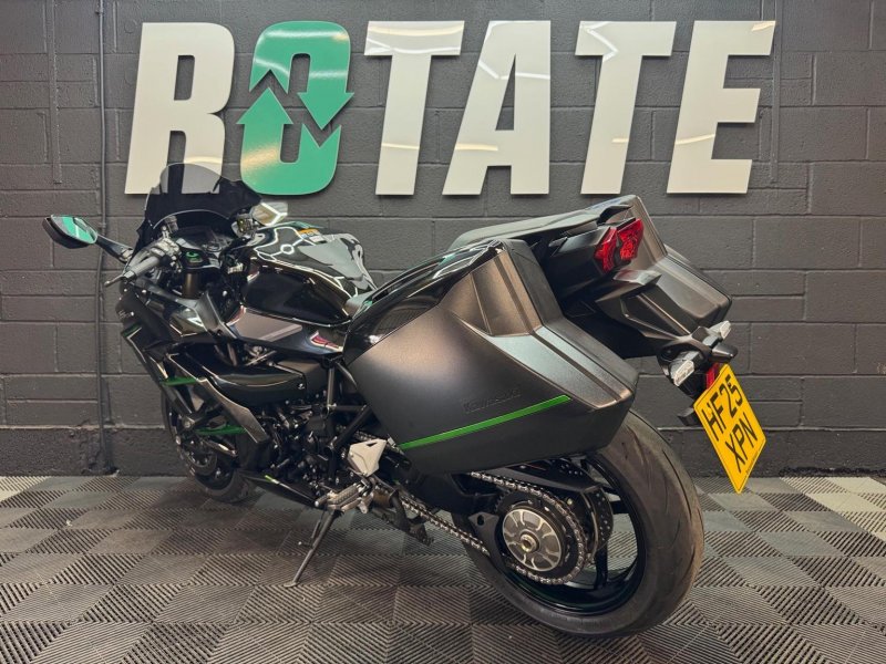 KAWASAKI Ninja H2