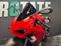 DUCATI Panigale V4