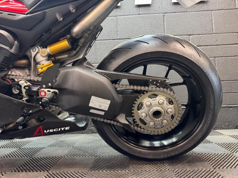 DUCATI Panigale V4