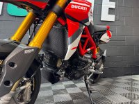 DUCATI Hypermotard
