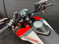 DUCATI Hypermotard