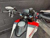DUCATI Hypermotard
