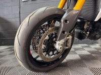 DUCATI Hypermotard