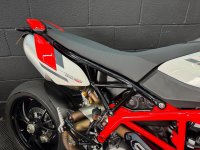 DUCATI Hypermotard