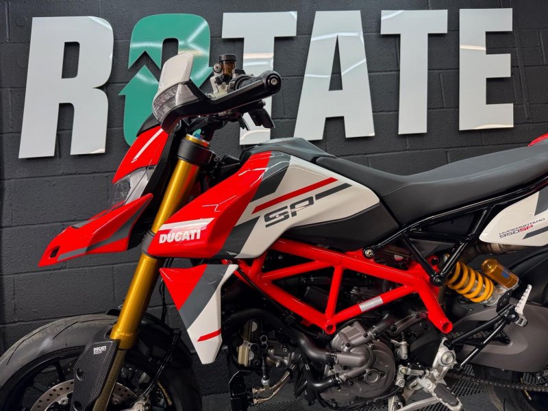 DUCATI Hypermotard