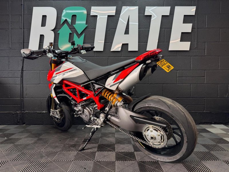 DUCATI Hypermotard