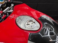 DUCATI 999