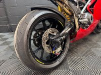 DUCATI 999