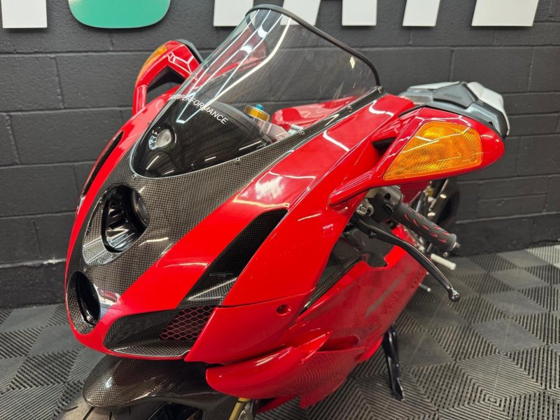 DUCATI 999