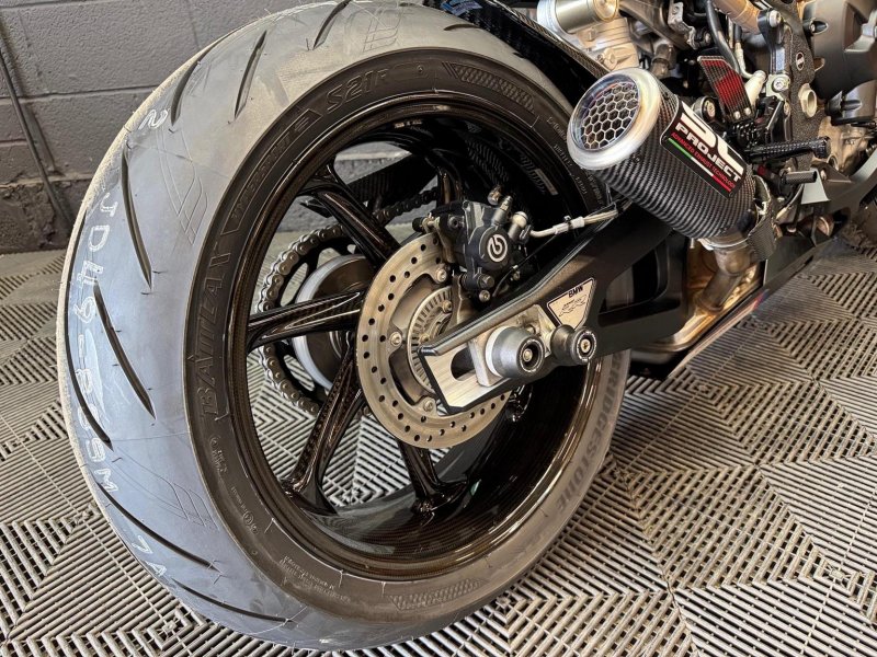 BMW S1000RR