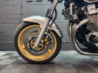 YAMAHA XJR1300