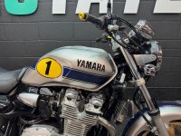 YAMAHA XJR1300