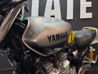 YAMAHA XJR1300