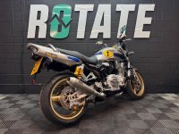 YAMAHA XJR1300