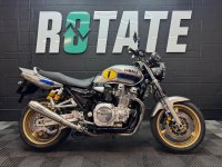 YAMAHA XJR1300
