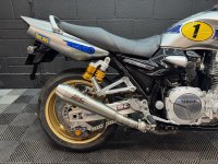 YAMAHA XJR1300
