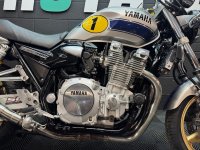 YAMAHA XJR1300