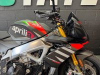 APRILIA Tuono 1100 V4