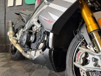 APRILIA Tuono 1100 V4