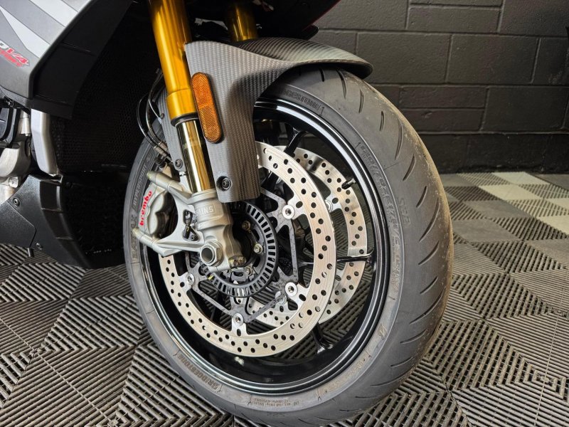 APRILIA Tuono 1100 V4