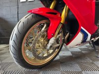 HONDA CBR1000RR Fireblade