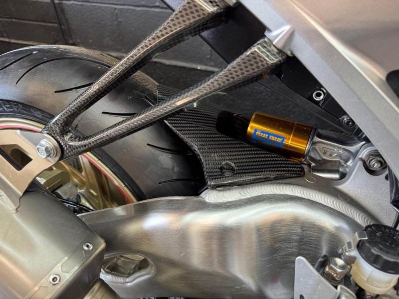 HONDA CBR1000RR Fireblade