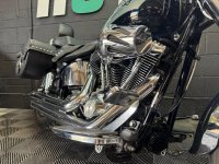 HARLEY-DAVIDSON Softail