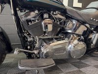 HARLEY-DAVIDSON Softail